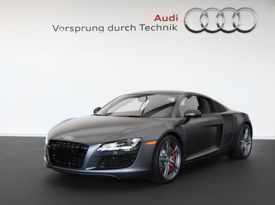  Audi R8 Exclusive Selection Edition 2012 года  (NA) (фото 18 из 18)